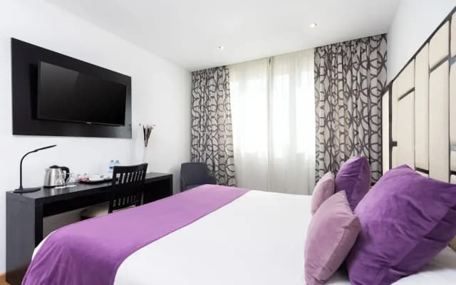 Hotel Colón Rambla - photo 10
