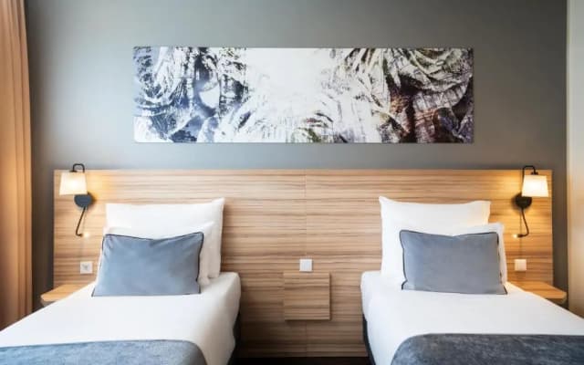 Leonardo Hotel Vienna Hauptbahnhof - photo 3