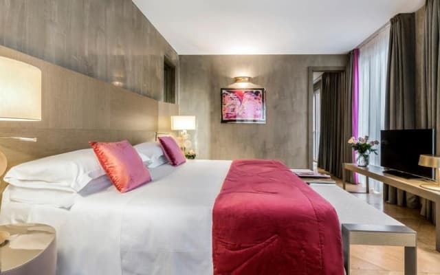 Rosa Grand Hotel - photo 2