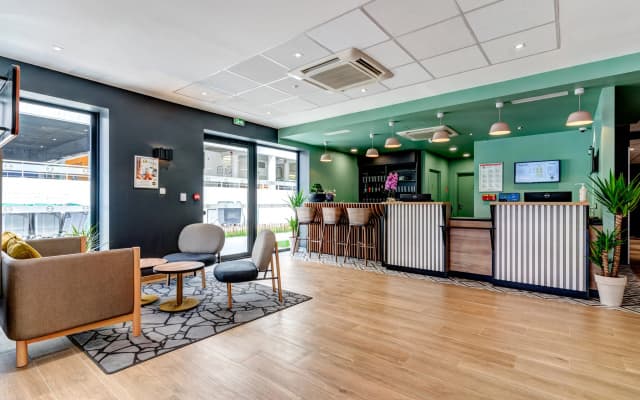 B&B HOTEL Paris Ivry Quai de Seine - photo 2