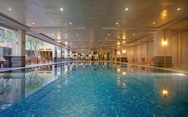 FM7 Resort Hotel - photo 1