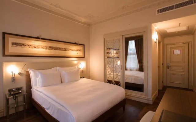 Taxim Lounge Hotel - photo 8