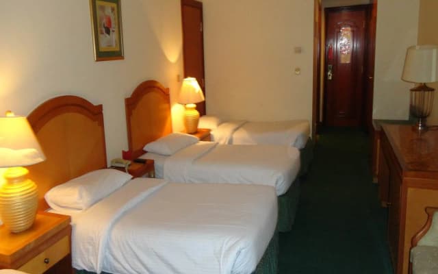 Elaf Taiba Hotel - photo 4