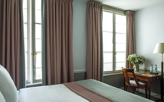Hotel Brighton - photo 2