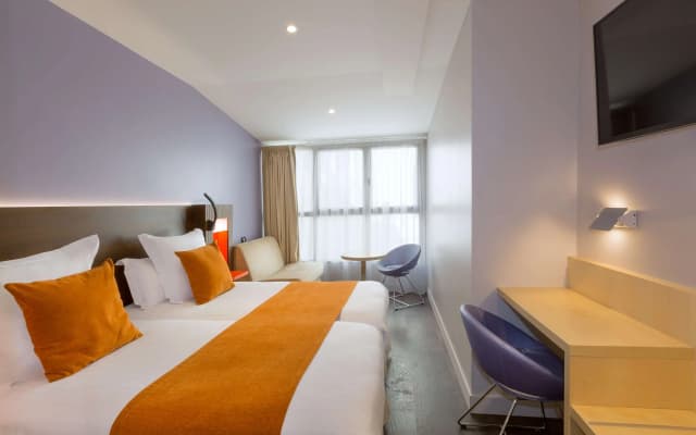 Best Western Seine West Hotel - photo 3