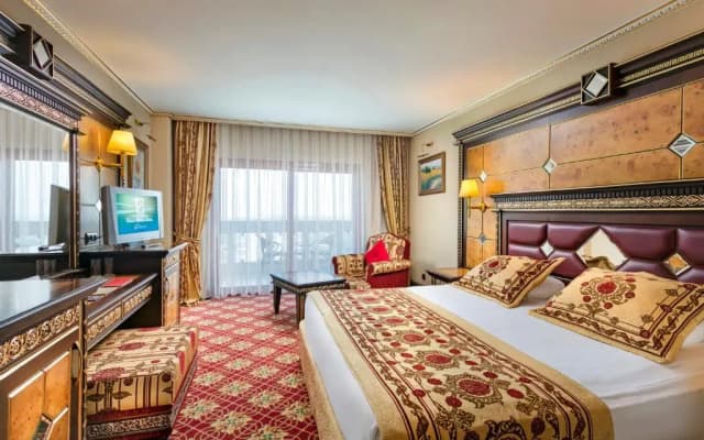 Club Hotel Sera - photo 2
