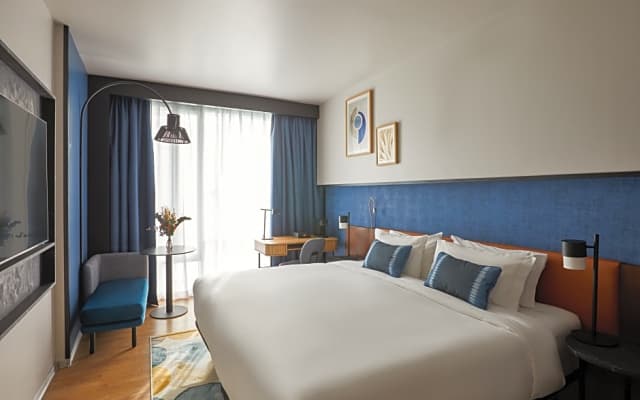 Crowne Plaza Madrid - Centre Retiro by IHG - photo 18
