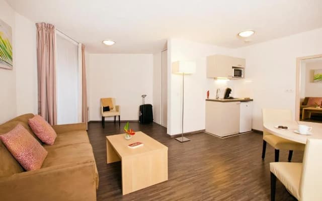 Residhome Neuilly Bords de Marne - photo 5