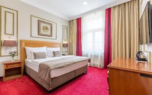 Hotel Caruso Old Town Prague - photo 9