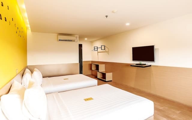 Yellow Bee Tangerang - photo 5