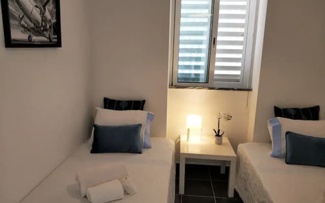 Sleep & Go Faro Airport Guest House - photo 4