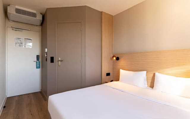 Kyriad ECO - Montreuil - photo 3