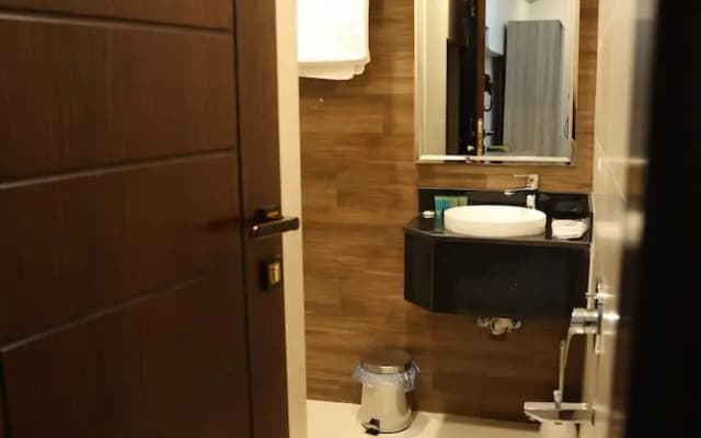 Madinah Deluxe - photo 15