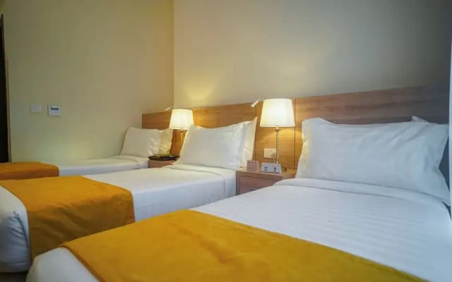 Worth Elite Hotel - photo 5