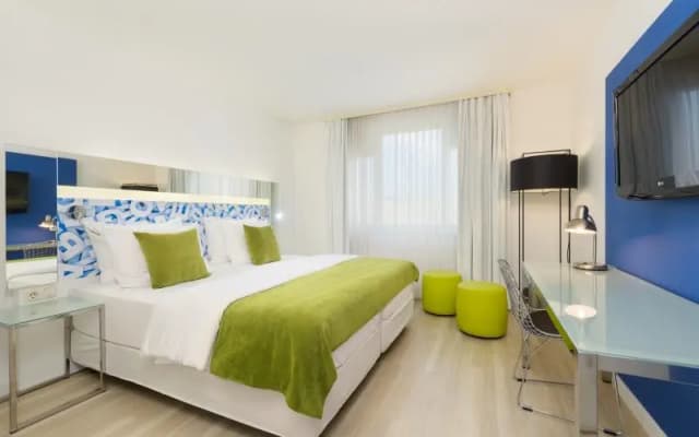 Hotel München City Center affiliated by Meliá - photo 1