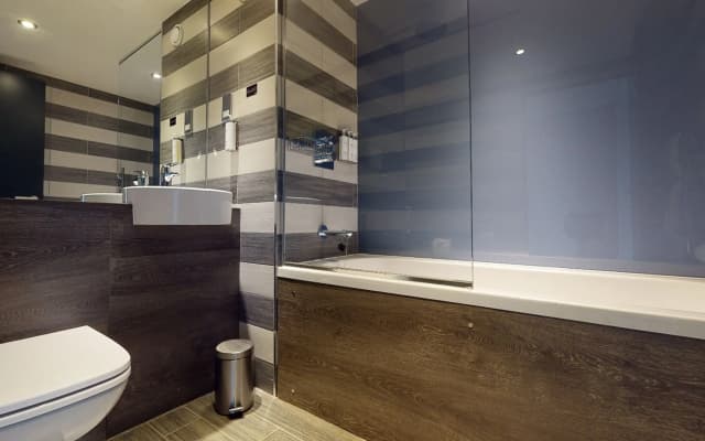 Village Hotel Edinburgh - photo 9