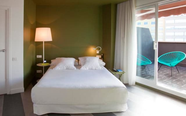 Sixties Ramblas Hotel - photo 6