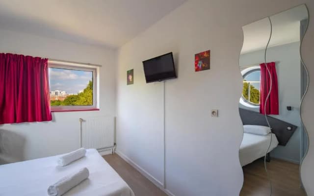 Hotel CIS Paris Kellermann - photo 4