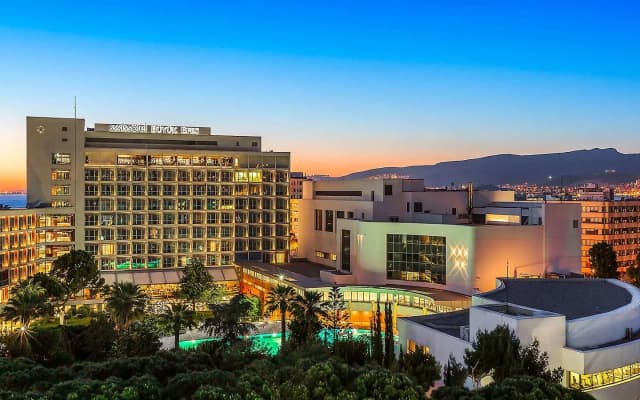 Swissotel Buyuk Efes Izmir - photo 1