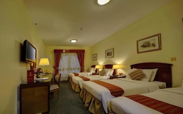 Elaf Taiba Hotel - photo 1