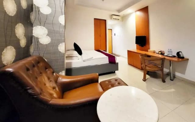 Marilyn Hotel Serpong - photo 4