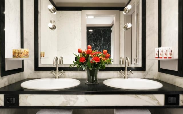 Grand Hotel Parkers - photo 1