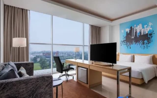 Hotel Santika BSD City Serpong - photo 2