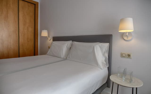 Sercotel Tribuna Malaga - photo 1