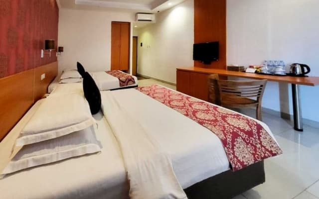 Marilyn Hotel Serpong - photo 3