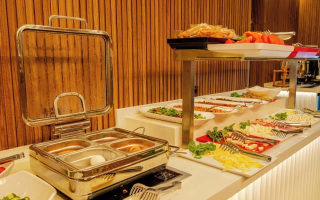 Garner Hotel Istanbul - Airport Arnavutkoy - photo 5