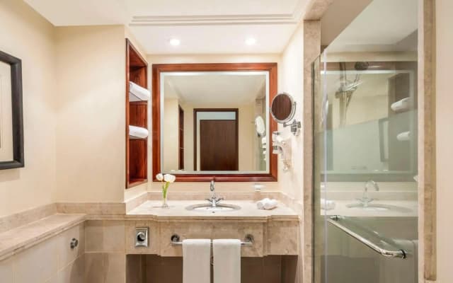 Mövenpick Hotel & Residence Hajar Tower Makkah - photo 7