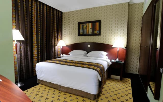 Leader Al Muna Kareem Hotel - photo 5