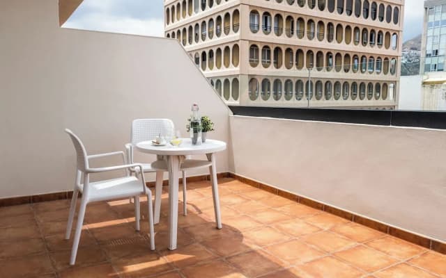Hotel Adonis Capital - photo 9