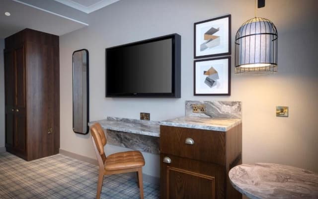 Leonardo Royal Hotel Edinburgh - photo 6