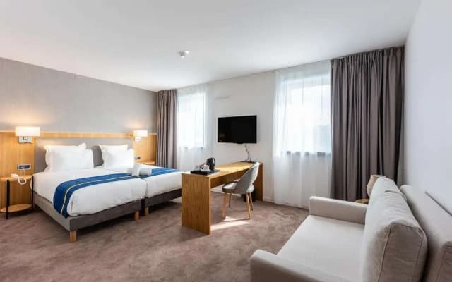Brit Hotel Privilège Paris - Rosny - photo 4