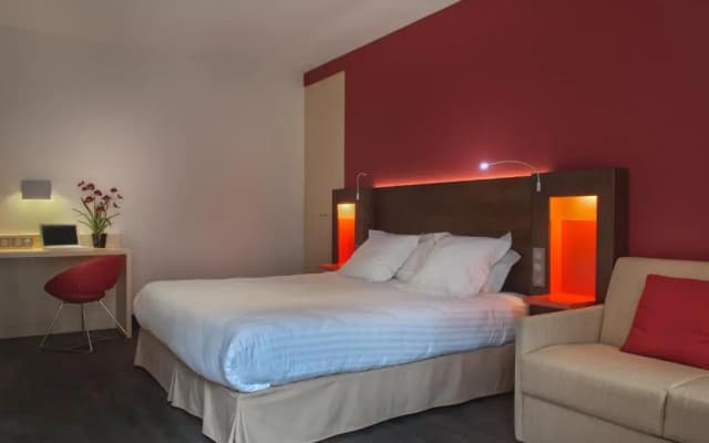 Best Western Seine West Hotel - photo 2