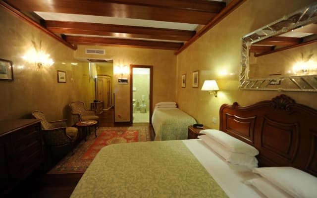 Hotel Bisanzio - photo 1