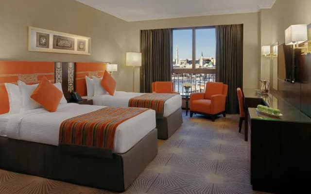 Millennium Taiba Hotel - photo 2