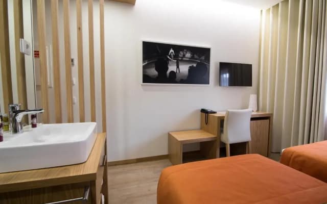 Porto Coliseum Hotel - photo 3
