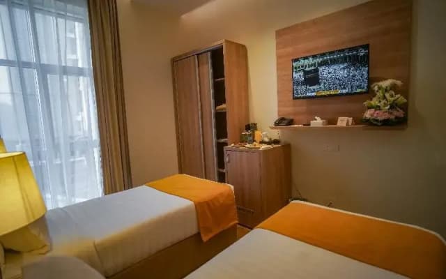 Worth Elite Hotel - photo 8