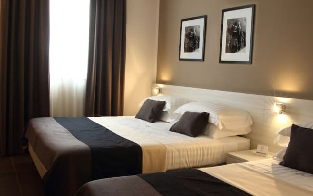 Stelle Hotel The Businest - photo 2