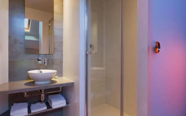 Best Western Seine West Hotel - photo 2