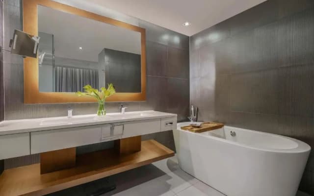 Pullman Jakarta Central Park - photo 2
