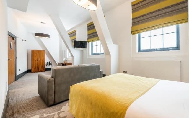 The Ainscow Hotel - photo 10