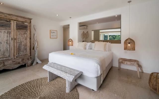 Magical Jungle Villa, 4 BR, Ubud With Staff - photo 30