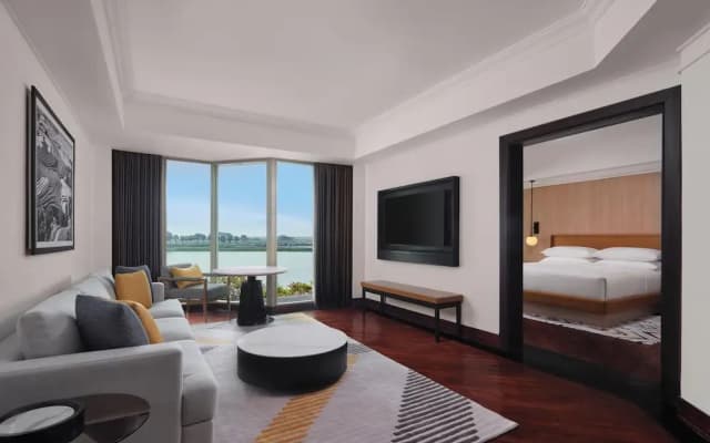 Sheraton Jakarta Soekarno Hatta Airport - photo 2