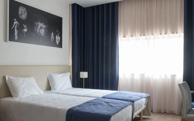 Porto Coliseum Hotel - photo 3