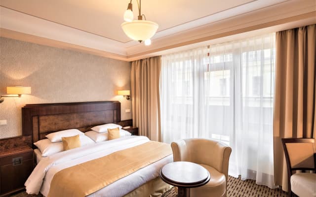 Majestic Plaza Hotel Prague - photo 3