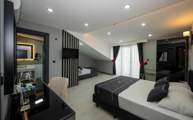 Intercity Airport Hotel - photo 3