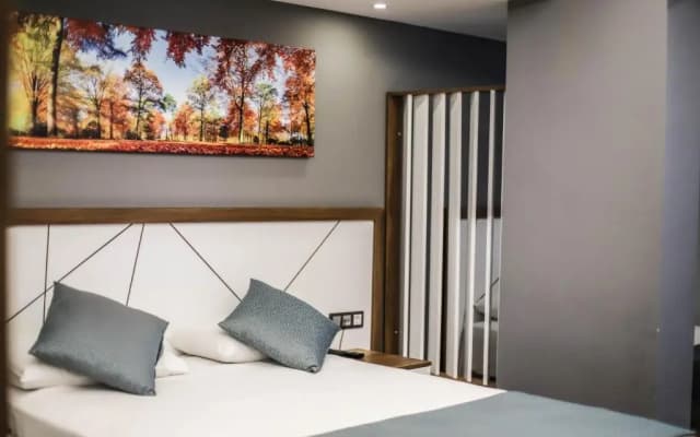 Hakcan Hotel - photo 4